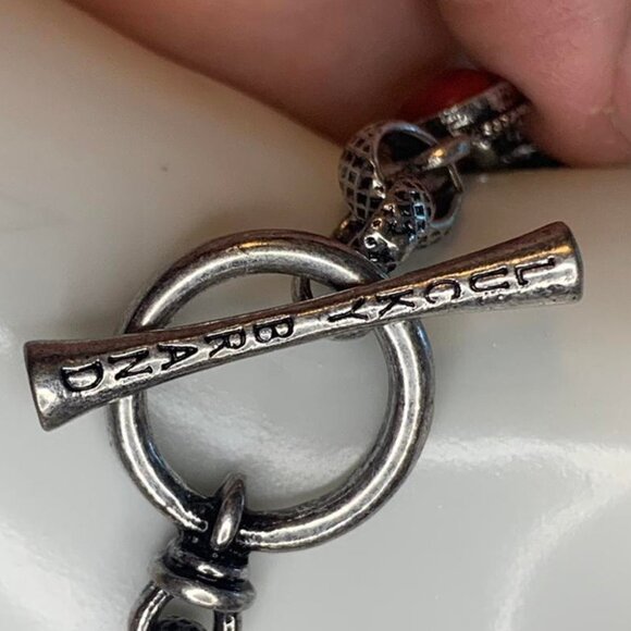 Lucky Brand Dark Red Women's Distressed Silvertone toggle bracelet Boho style - Picture 8 of 8